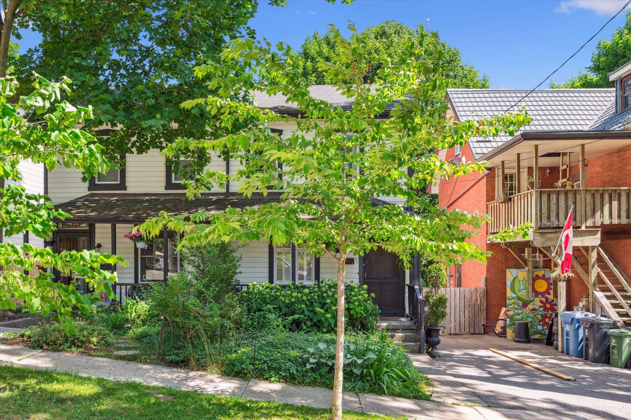 Guelph, ON N1H 2X4,80 Cork ST W