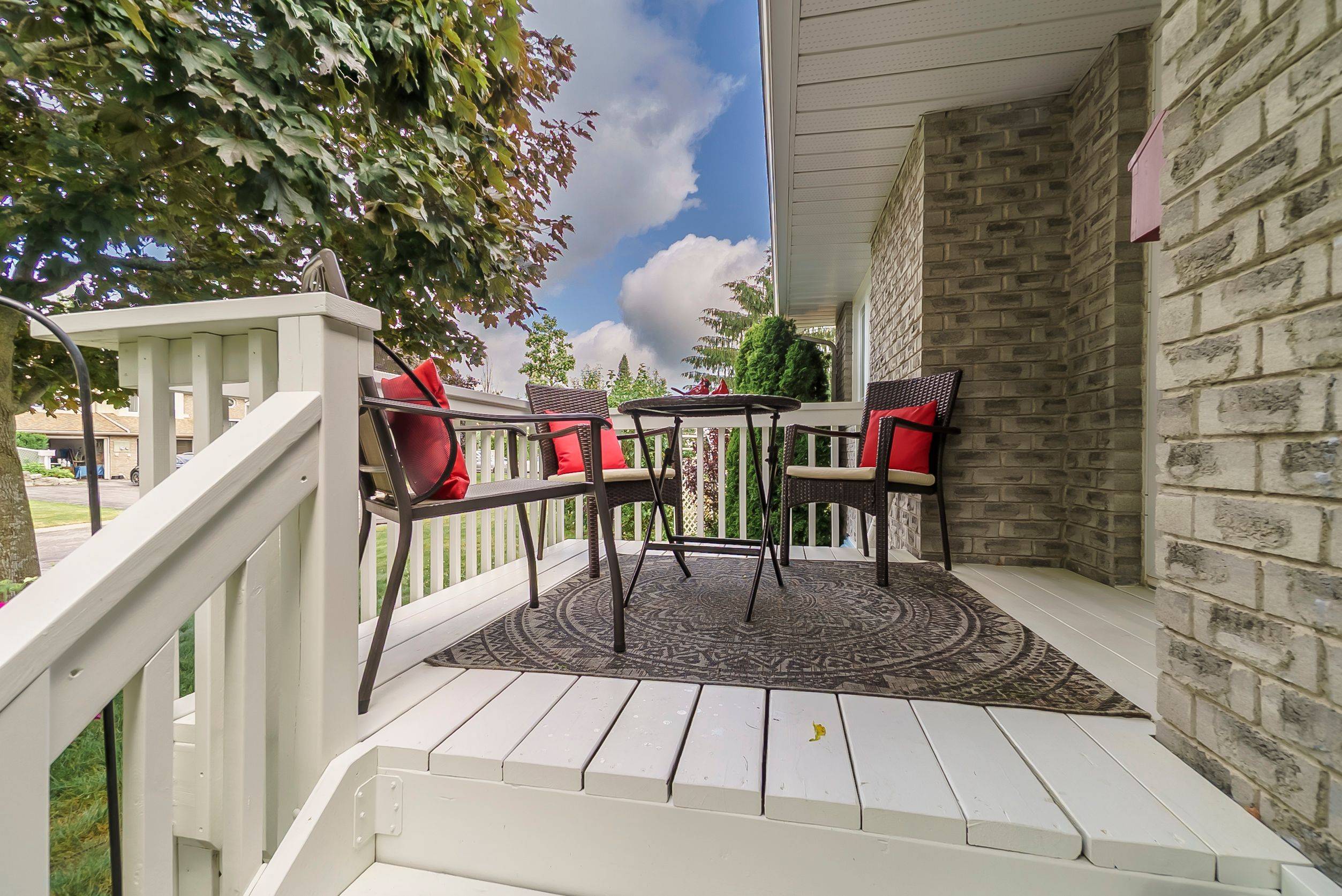 Kawartha Lakes, ON K0M 1A0,39 Cedartree LN