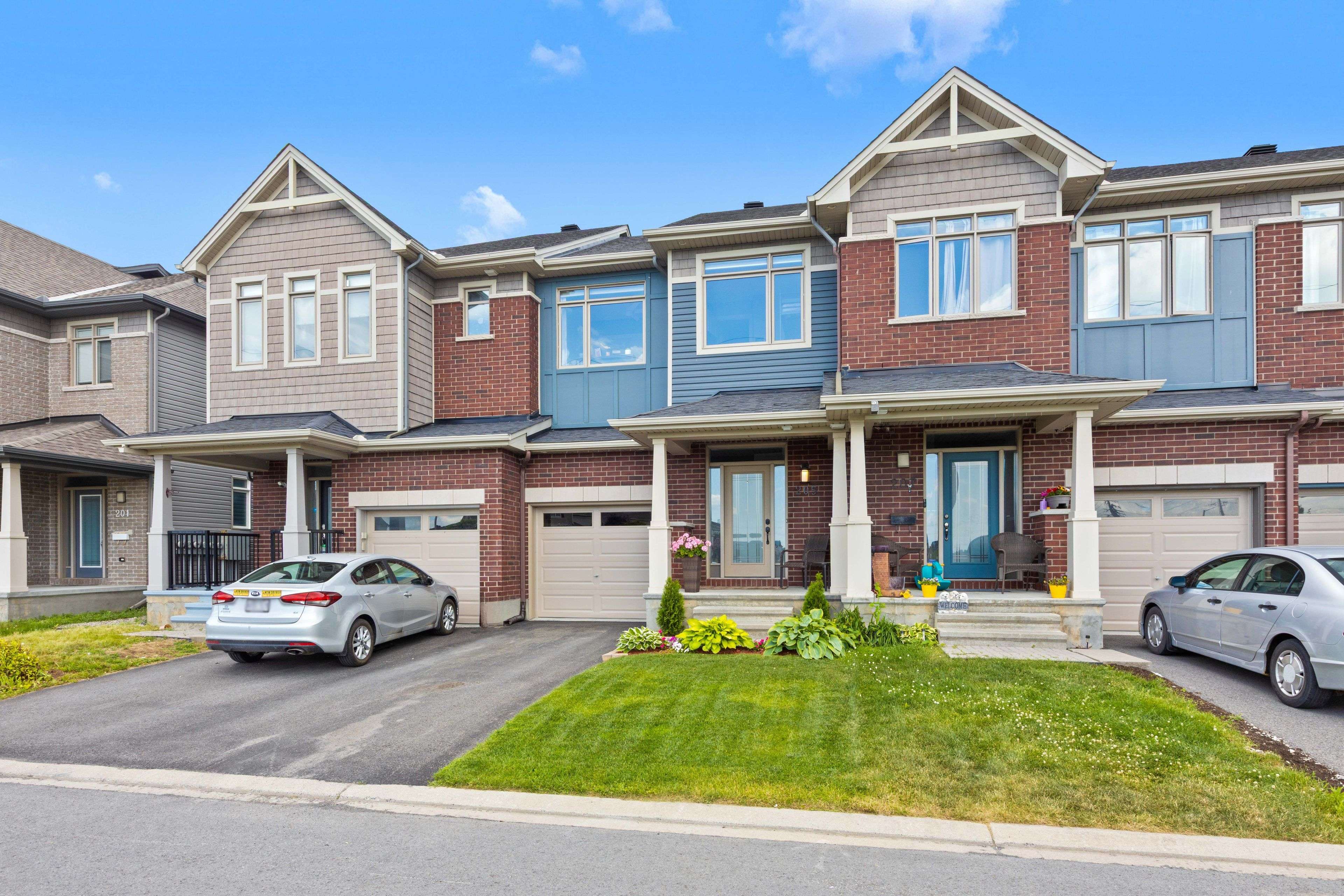 Kanata, ON K2S 0V7,205 Overberg WAY