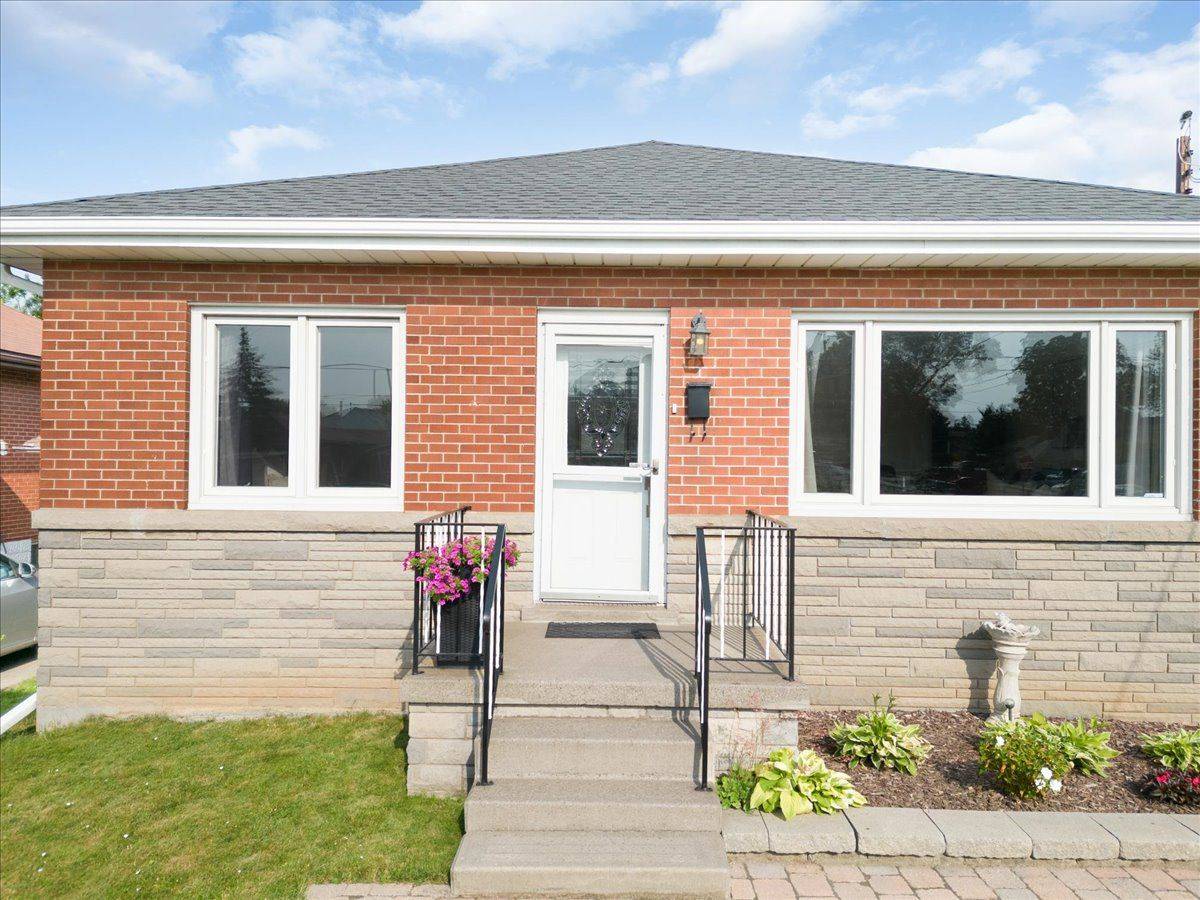 Hamilton, ON L8H 6T4,406 Talbot ST
