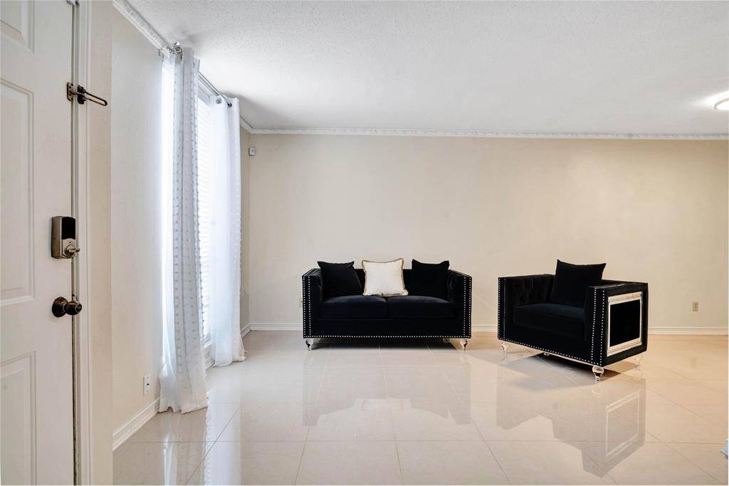 Dallas, TX 75220,3006 Brockbank Court #3006