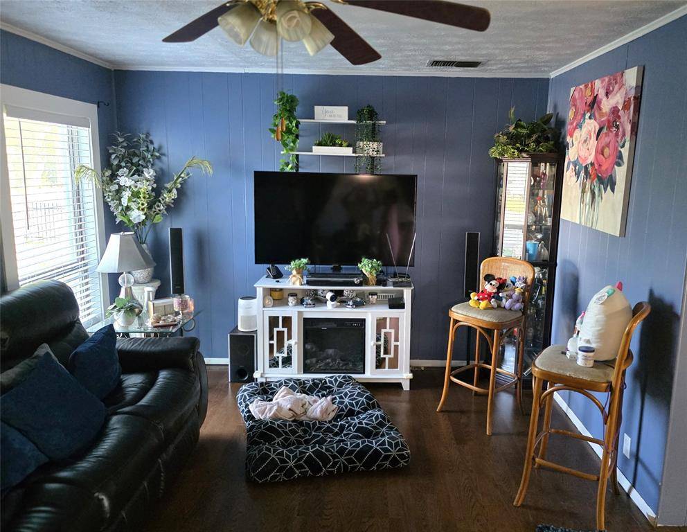 Dallas, TX 75228,10603 Wood Dale Drive