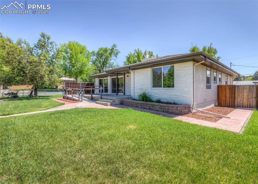 Colorado Springs, CO 80904,735 Valley RD