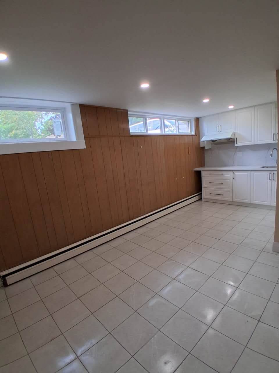 Toronto E05, ON M1T 1M9,51 Beacham CRES #Bsmt 2