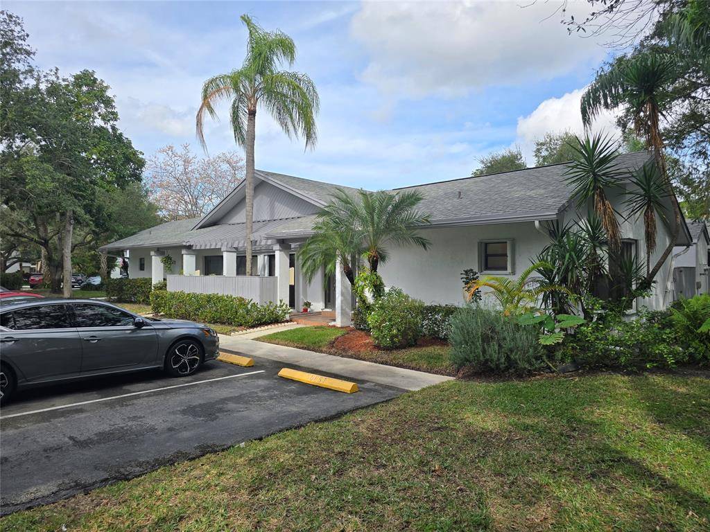 Pompano Beach, FL 33066,4455 Carambola Cir