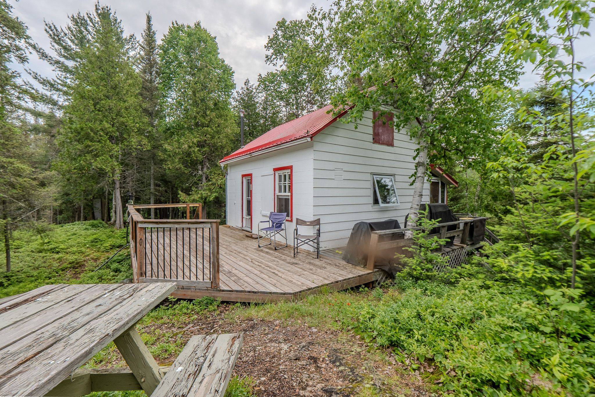 Temagami, ON P0H 2H0,44 Island N/A