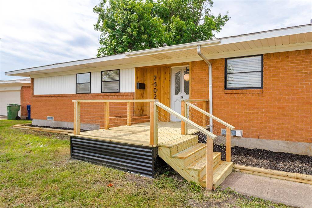 Garland, TX 75042,2302 Mockingbird Lane