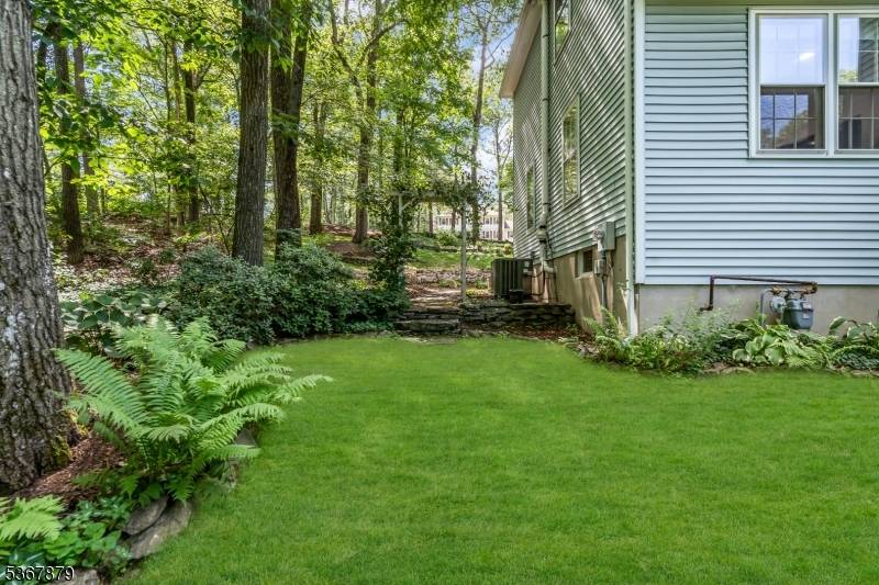 Roxbury Twp., NJ 07836,4 Fern Ct