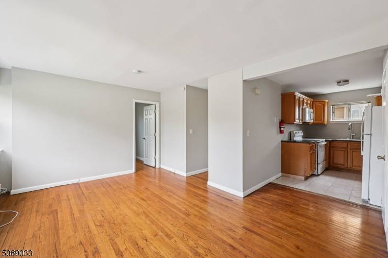 Hackensack City, NJ 07601,222 2nd St #1