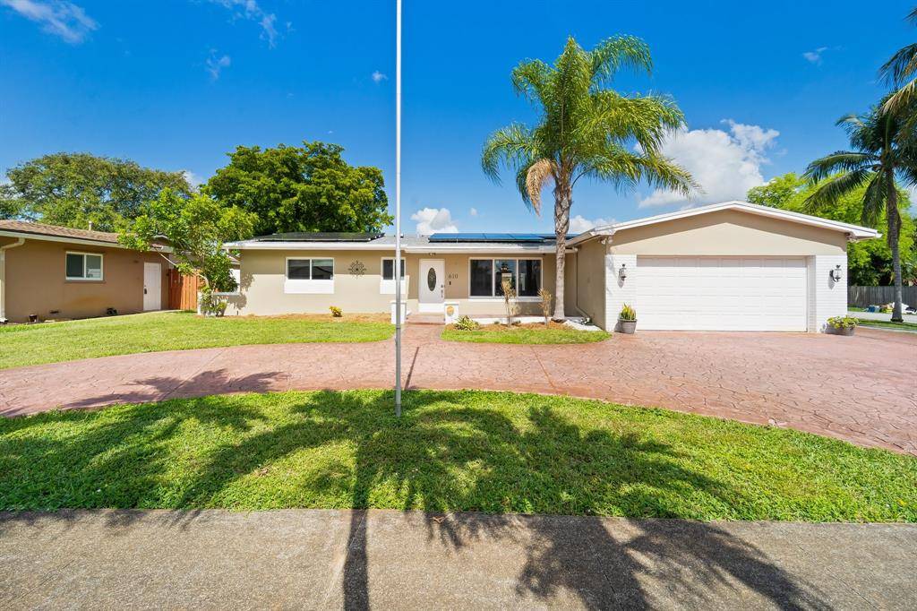 Pembroke Pines, FL 33024,610 NW 93rd Ave