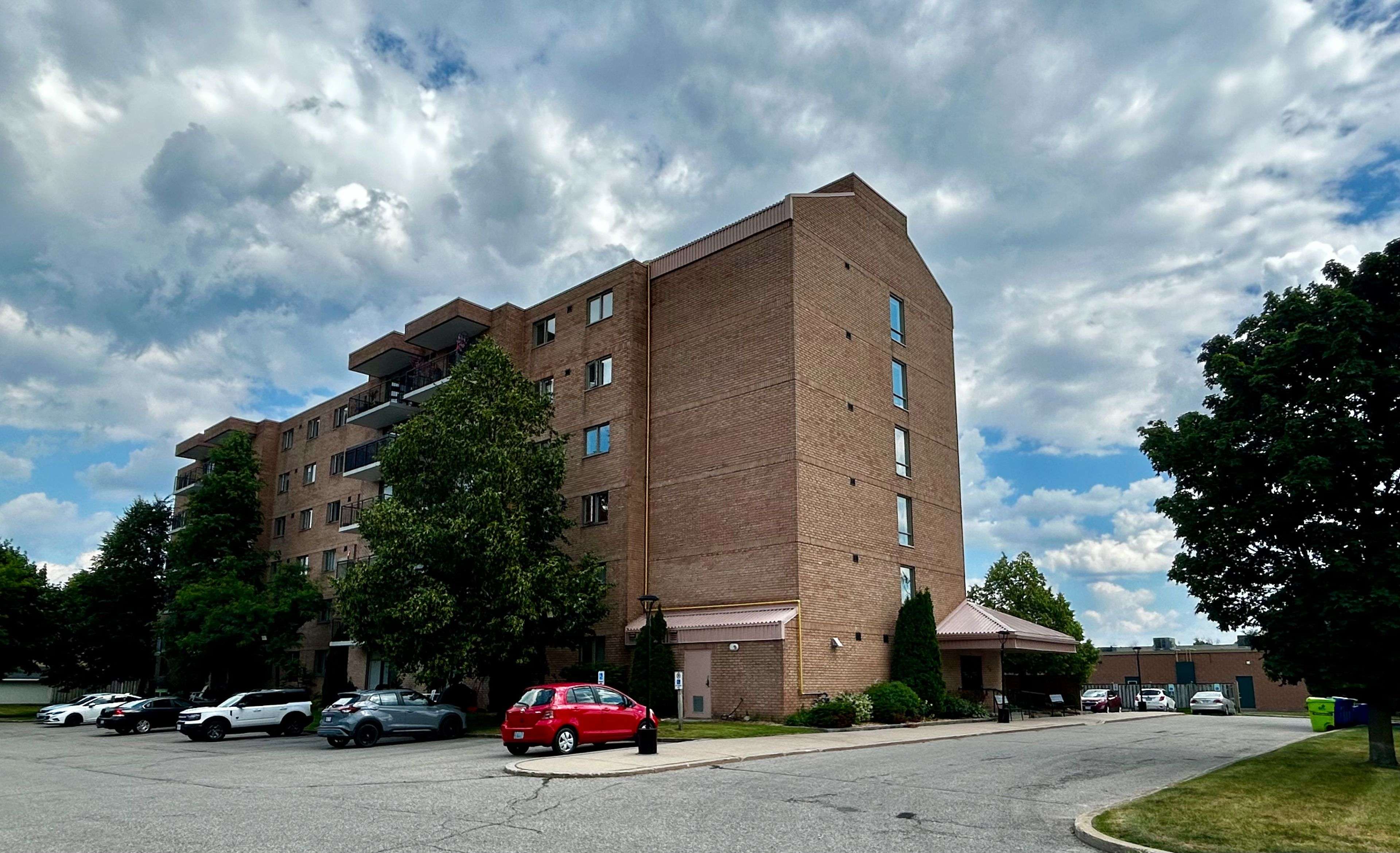 Orangeville, ON L9W 4N7,16 Fourth ST #58