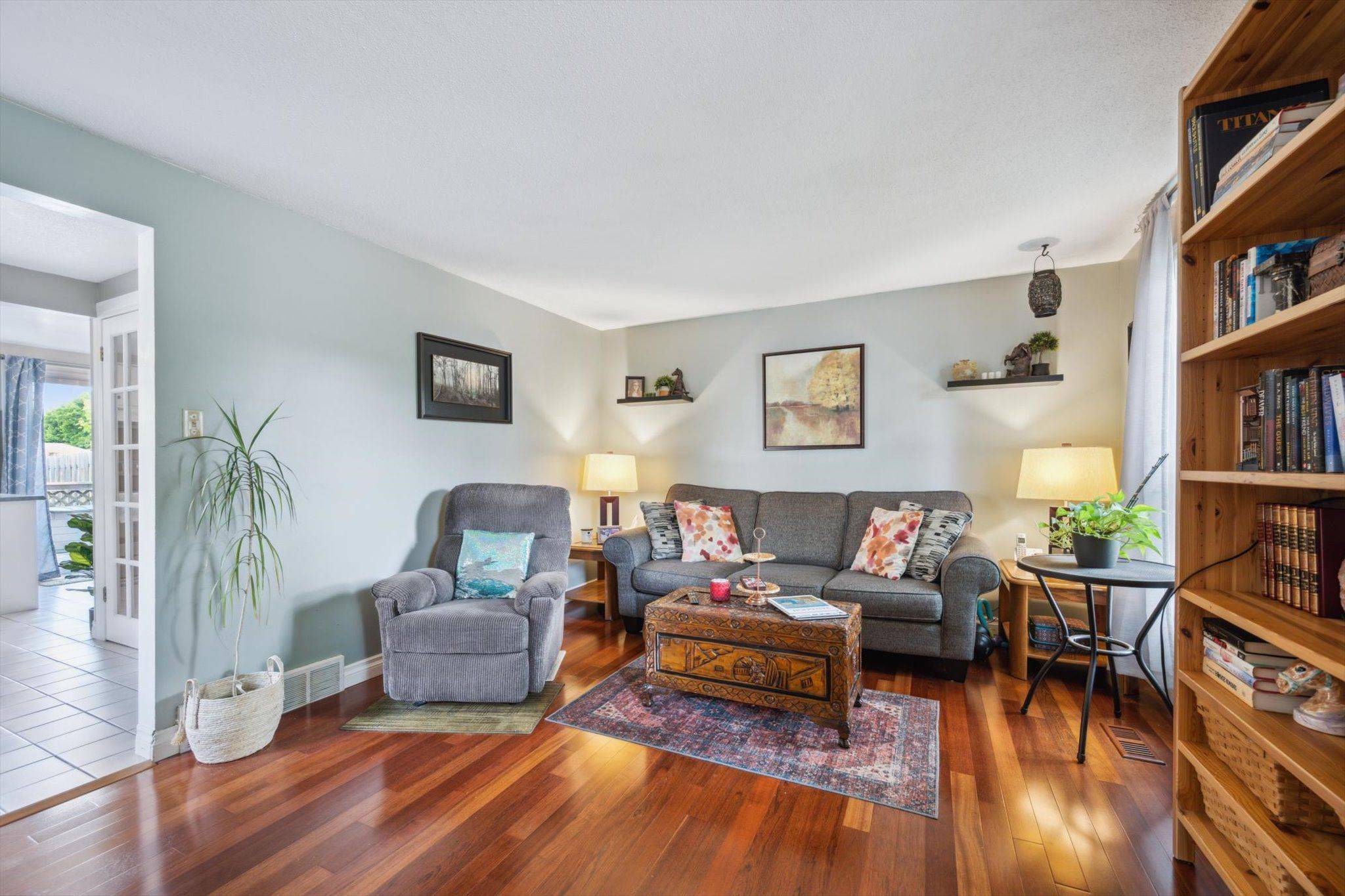 Waterloo, ON N2V 1H7,148 NORTHLAKE DR #A