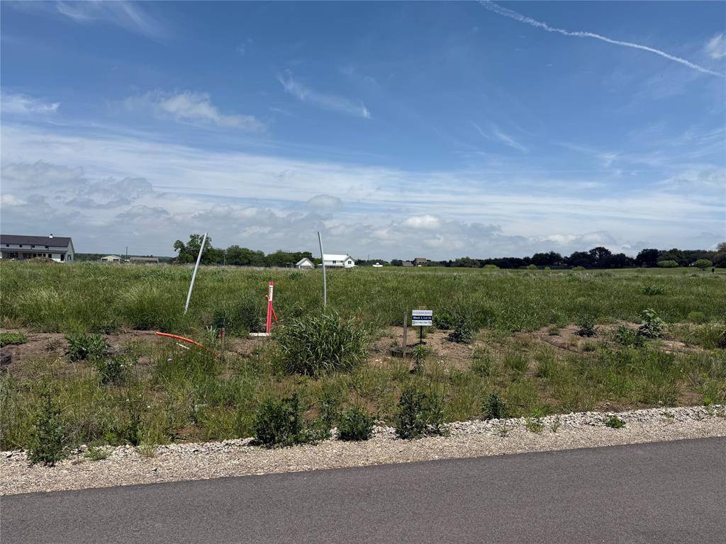 Lipan, TX 76462,216 Yawney Drive