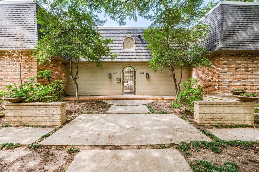 Dallas, TX 75235,5323 Fleetwood Oaks Avenue #256