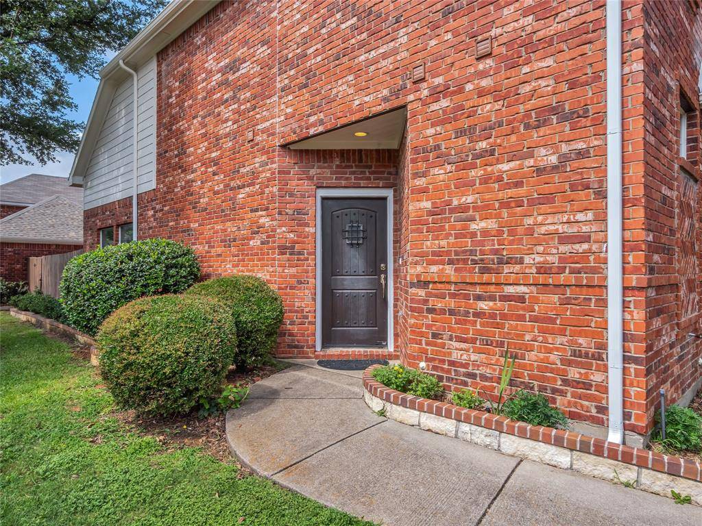 Euless, TX 76040,114 Constitution Drive