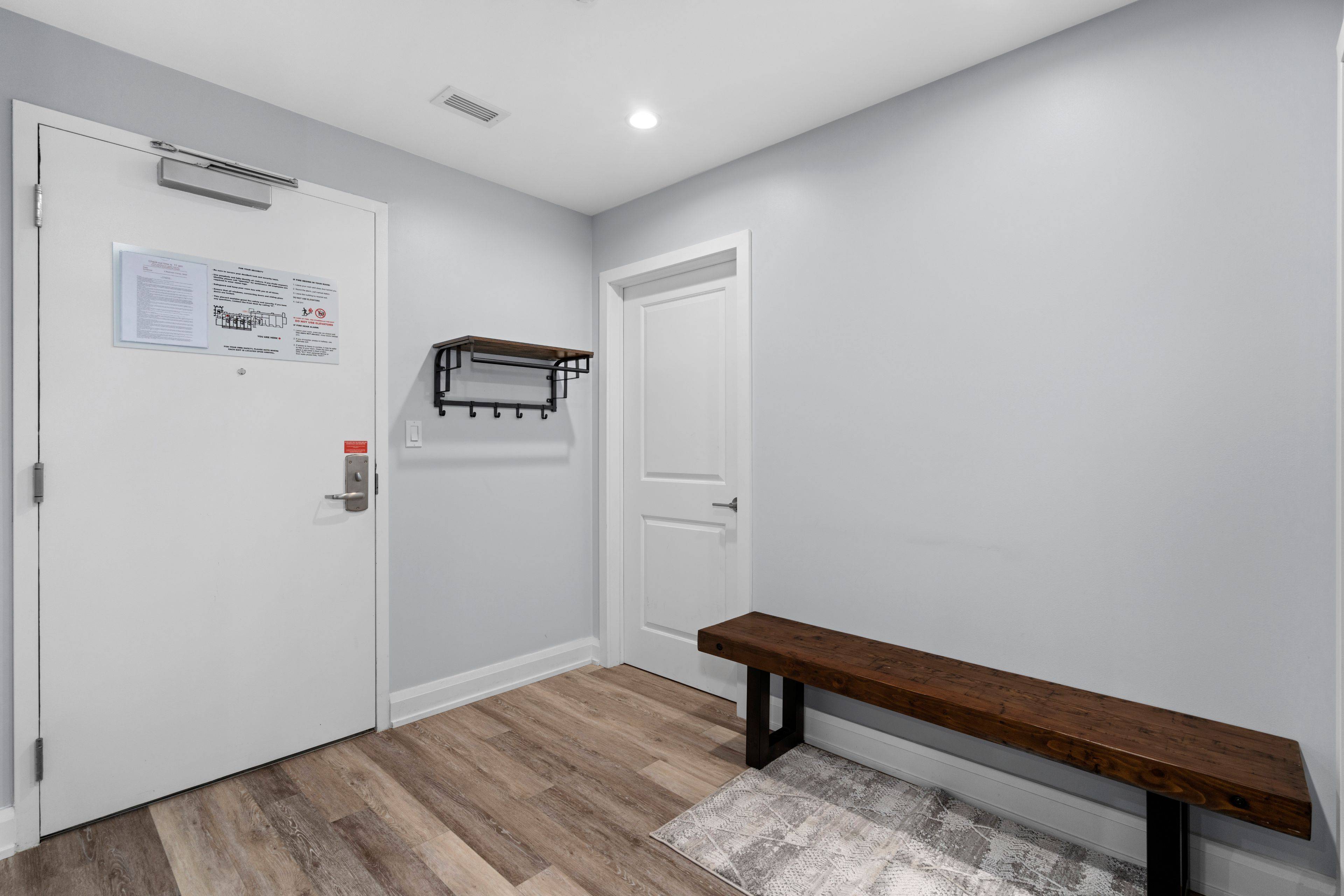 Oro-medonte, ON L4M 4Y8,80 Horseshoe BLVD ##G01