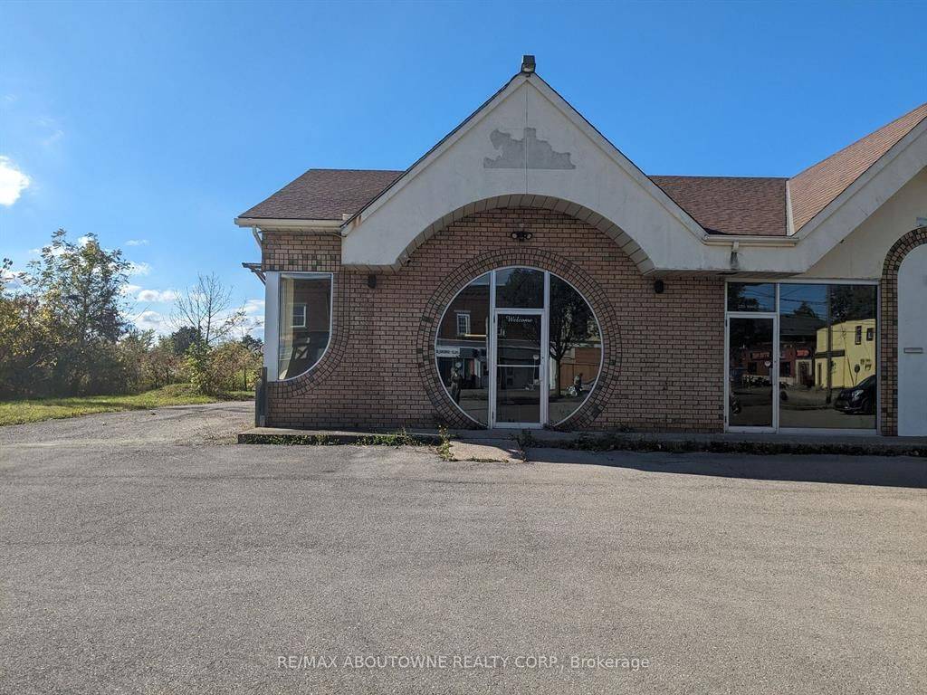 Welland, ON L3B 3K2,335 King ST