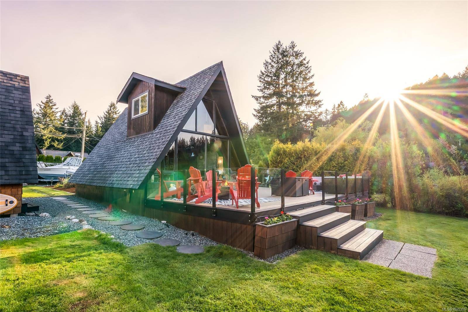 Shawnigan Lake, BC V0R 2W0,2144 Angus Rd