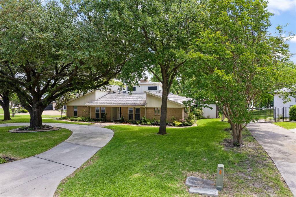 Rowlett, TX 75087,404 Point Royal Drive
