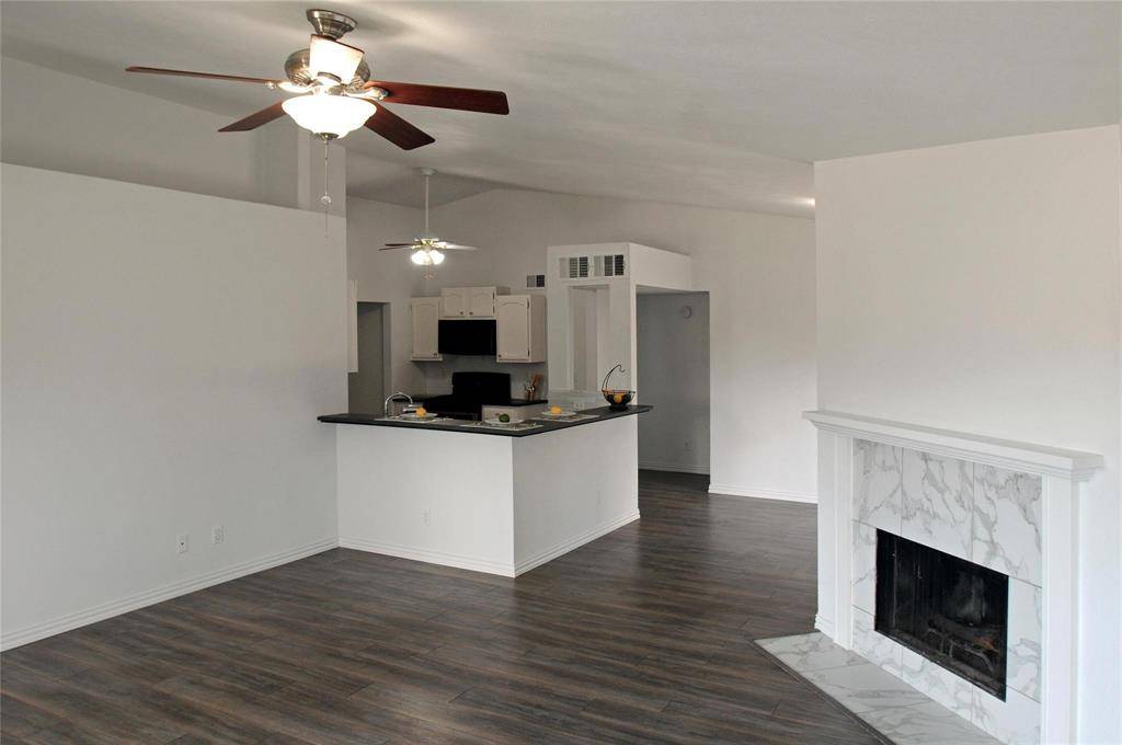 The Colony, TX 75056,5637 Powers Street