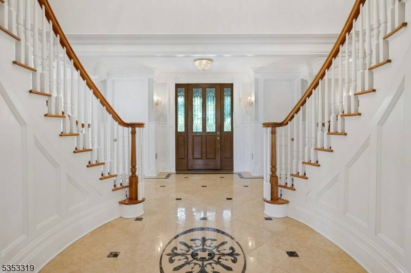 Mountain Lakes Boro, NJ 07046,49 Briarcliff Rd