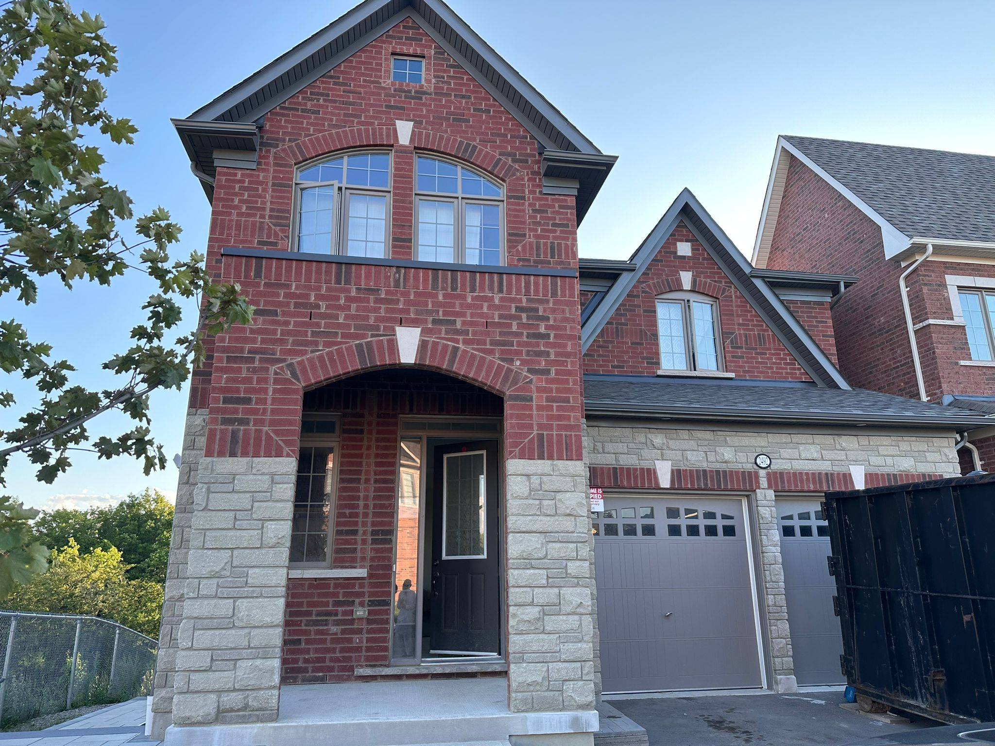 Oshawa, ON L1L 0R3,2492 ORCHESTRATE (BSMT) DR E #B