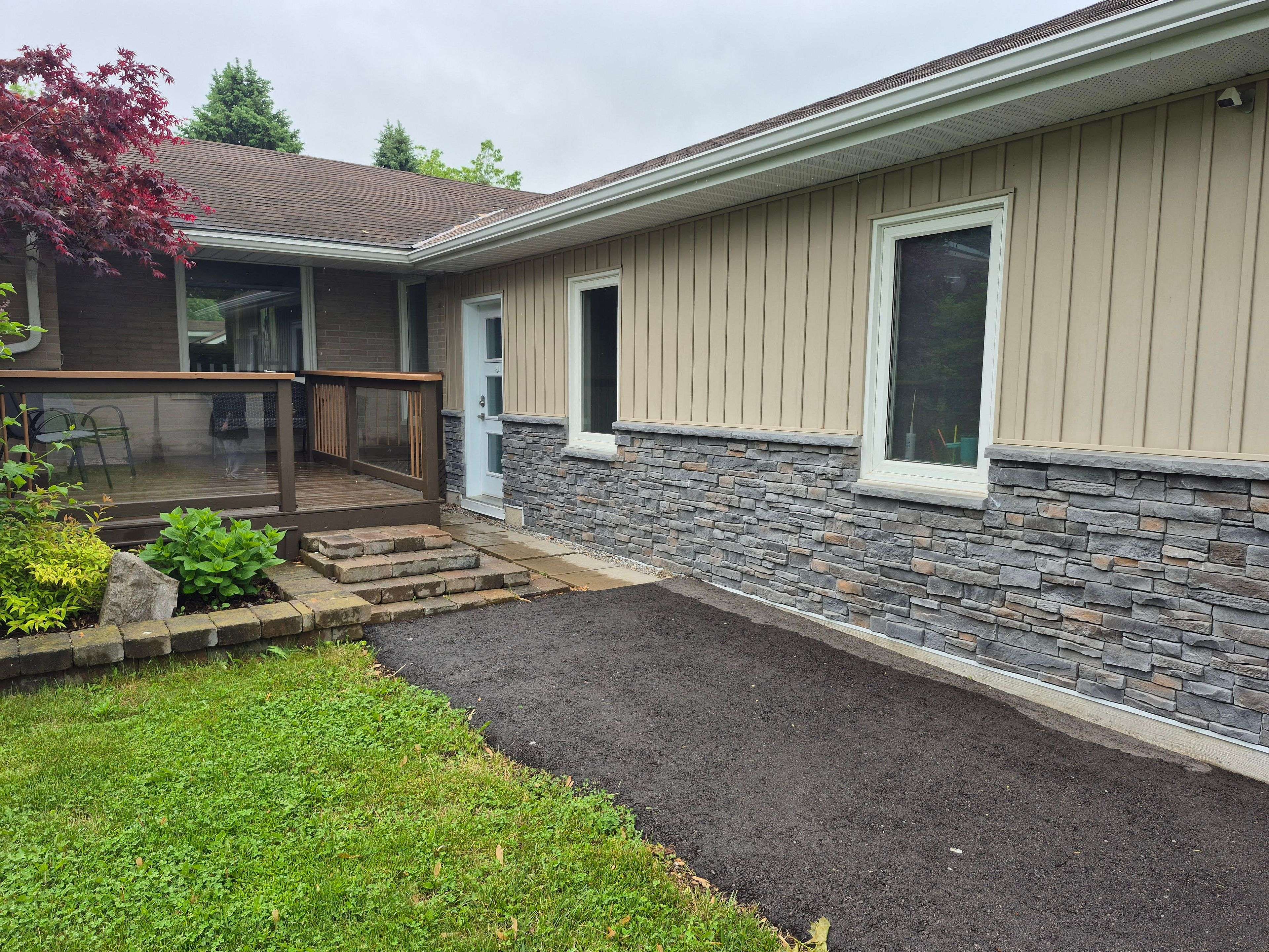 New Tecumseth, ON L9R 1J8,391 Victoria ST E