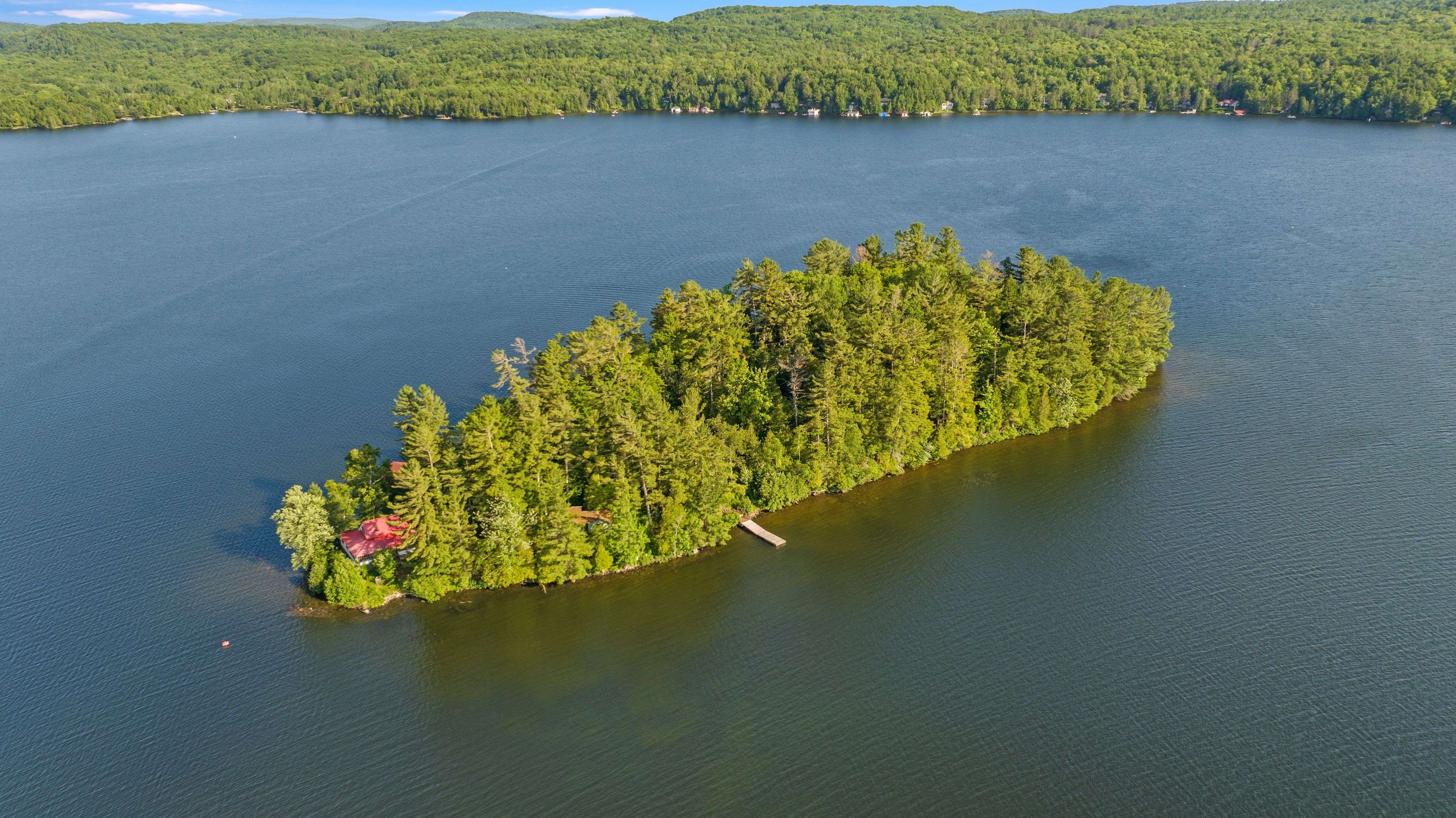 Lake Of Bays, ON P1H 2J6,6 Hills IS