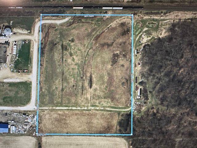 Warwick, ON N0M 2S0,614 Bond ST