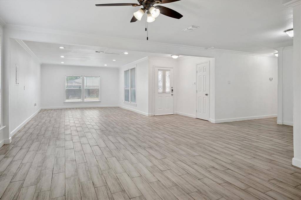 Lake Dallas, TX 75065,5409 Queens Court