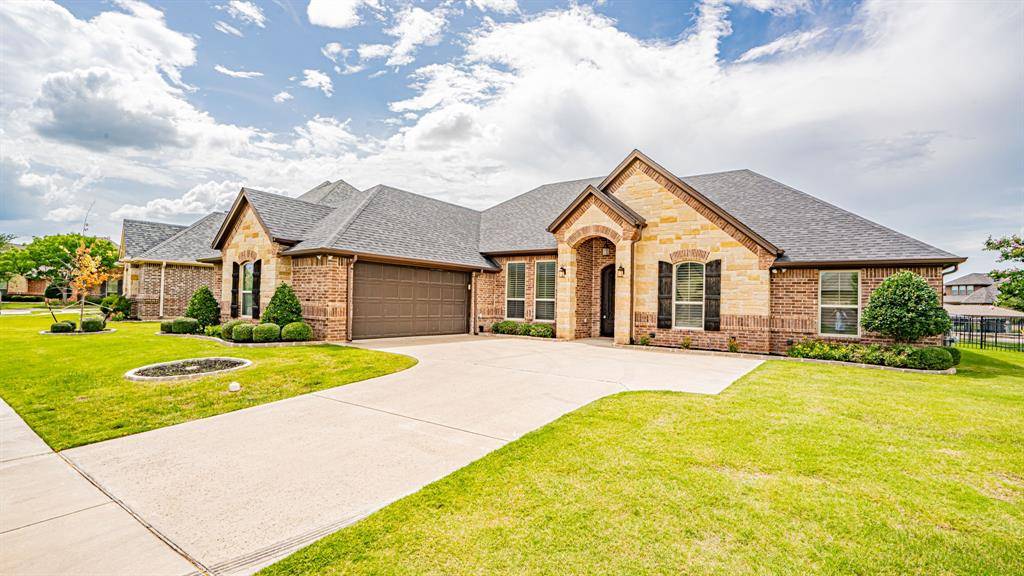 Granbury, TX 76048,1207 Huntington Cove Court
