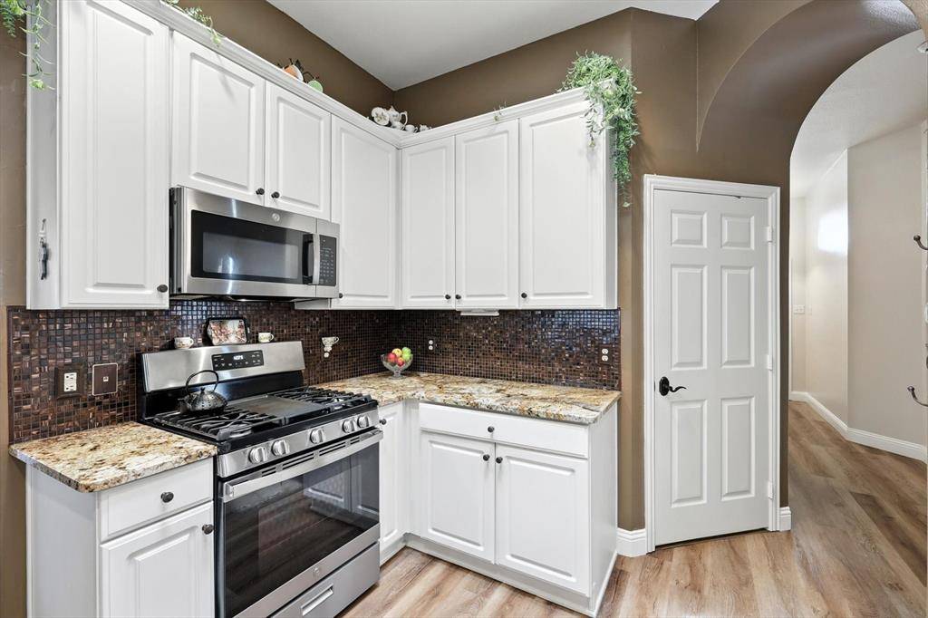 Lewisville, TX 75077,1617 Matterhorn Way