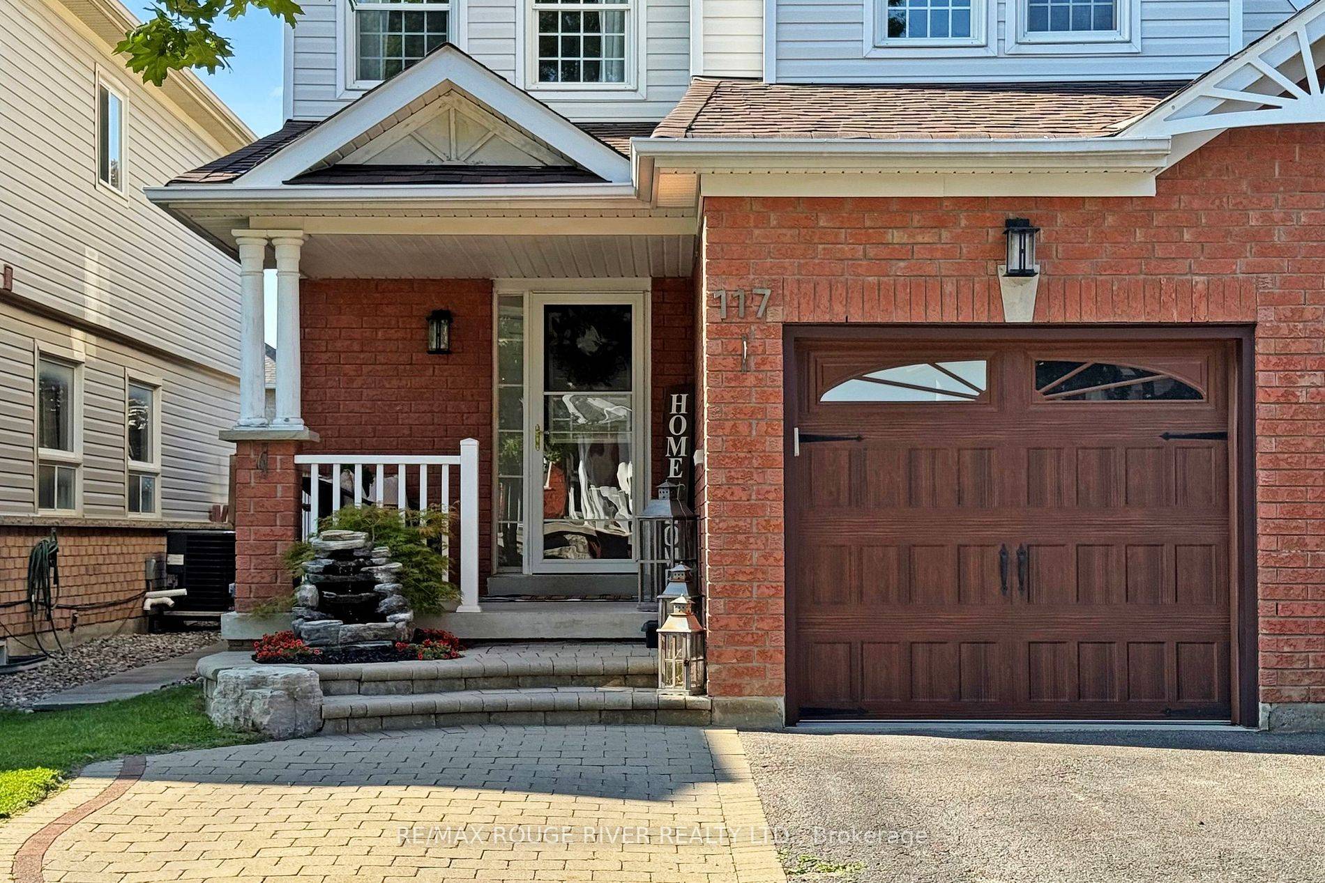 Whitby, ON L1P 1W1,117 Brownridge PL