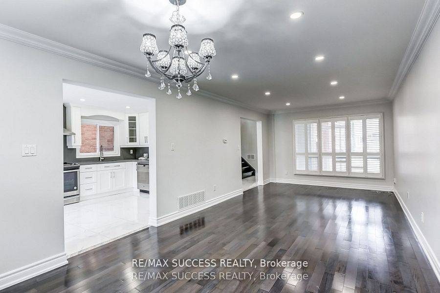 Vaughan, ON L4J 6G2,60 Gayla ST