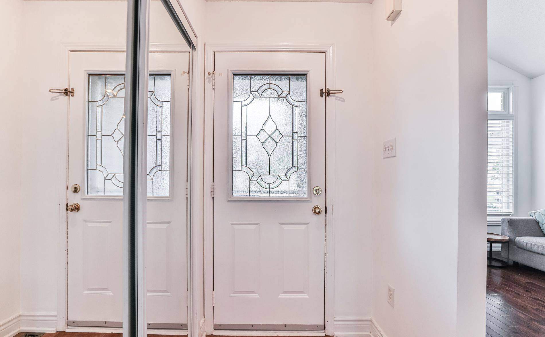Burlington, ON L7L 6P1,5141 Oakley DR