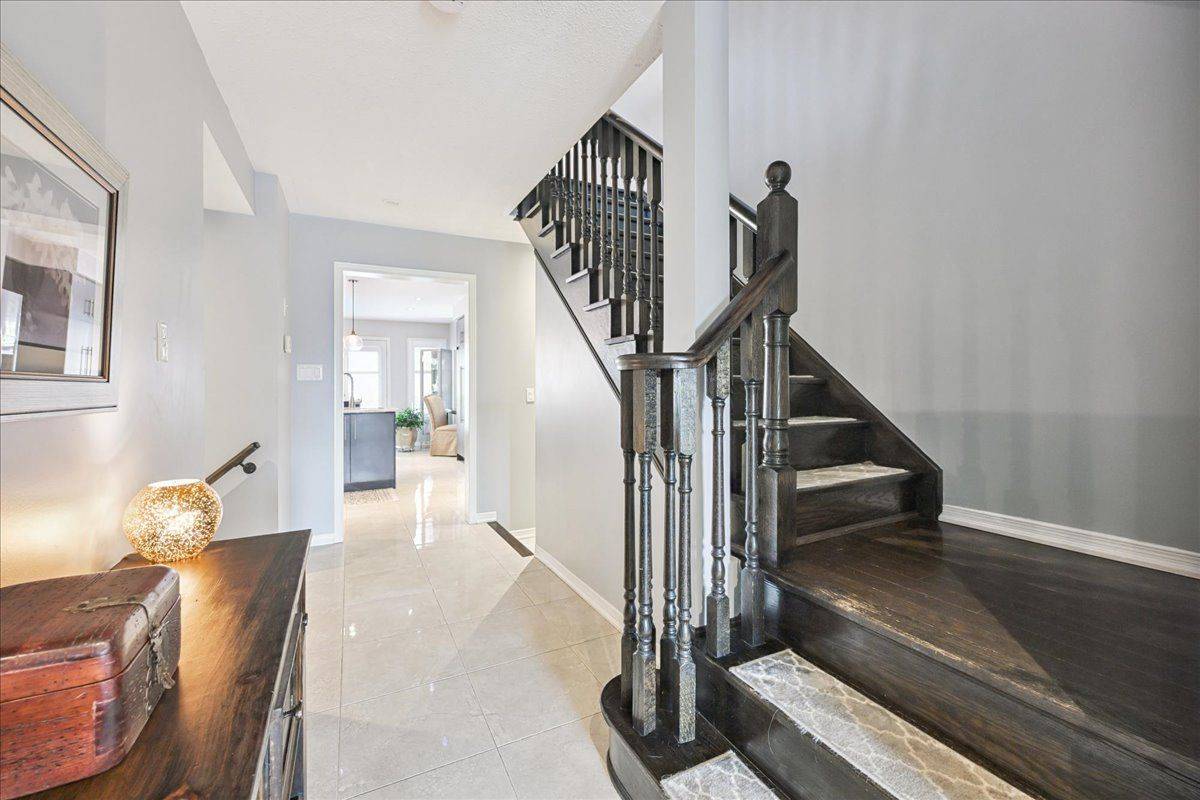 Hamilton, ON L0R 2M0,50 Mcknight AVE