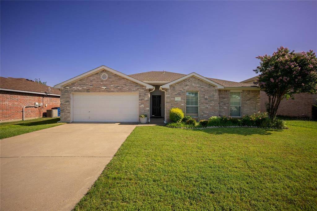 Burleson, TX 76028,423 Murphy Road