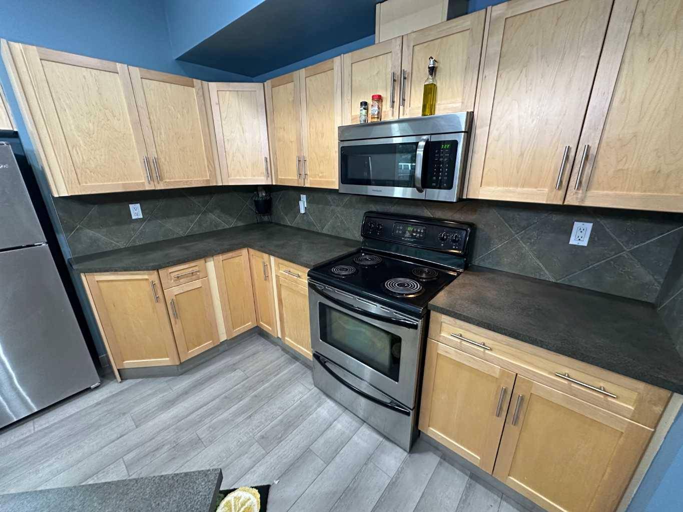 Sylvan Lake, AB T4S 0A1,5040 53 ST ##116