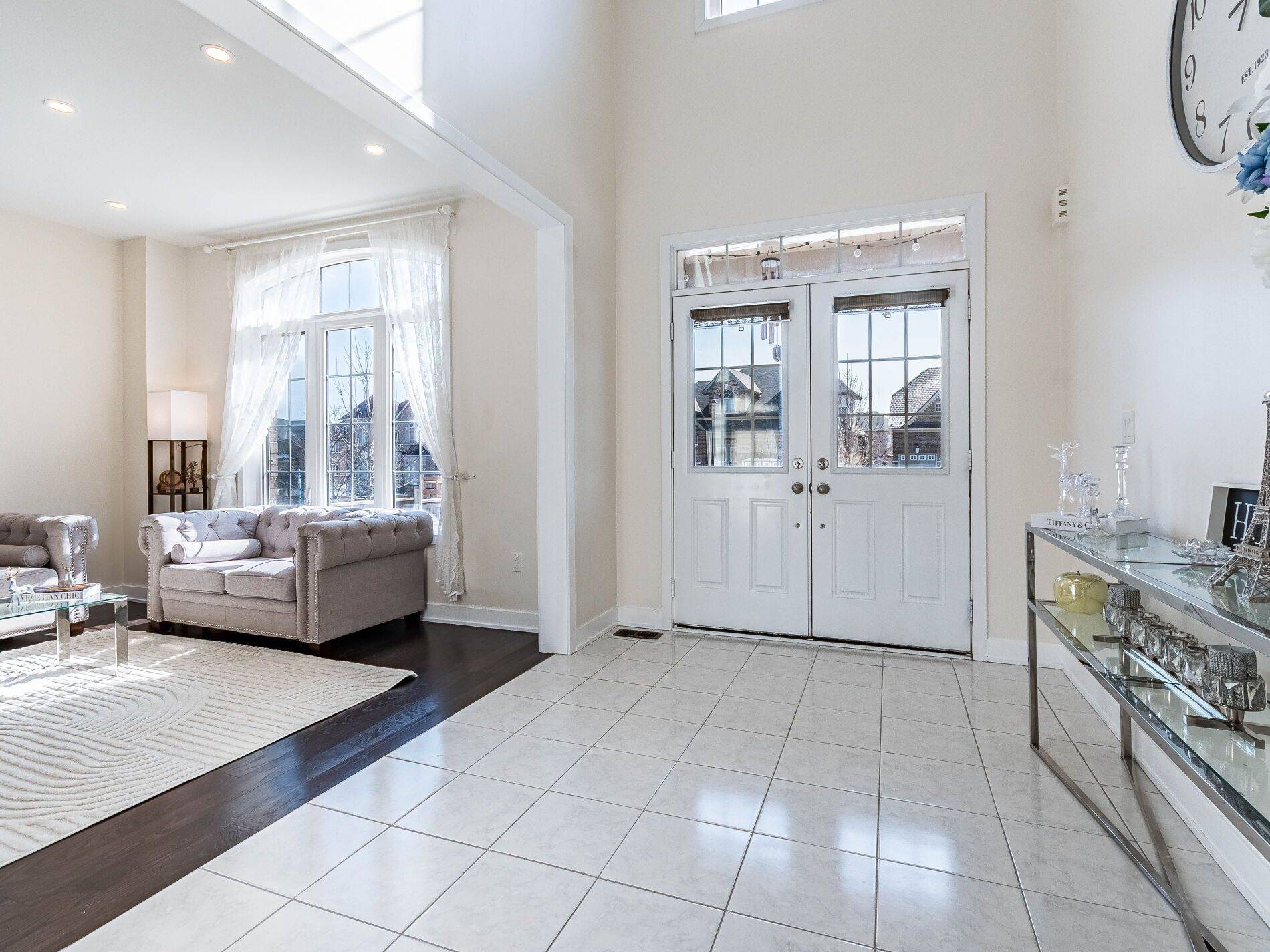 Clarington, ON L1B 0L1,10 Buckles CT