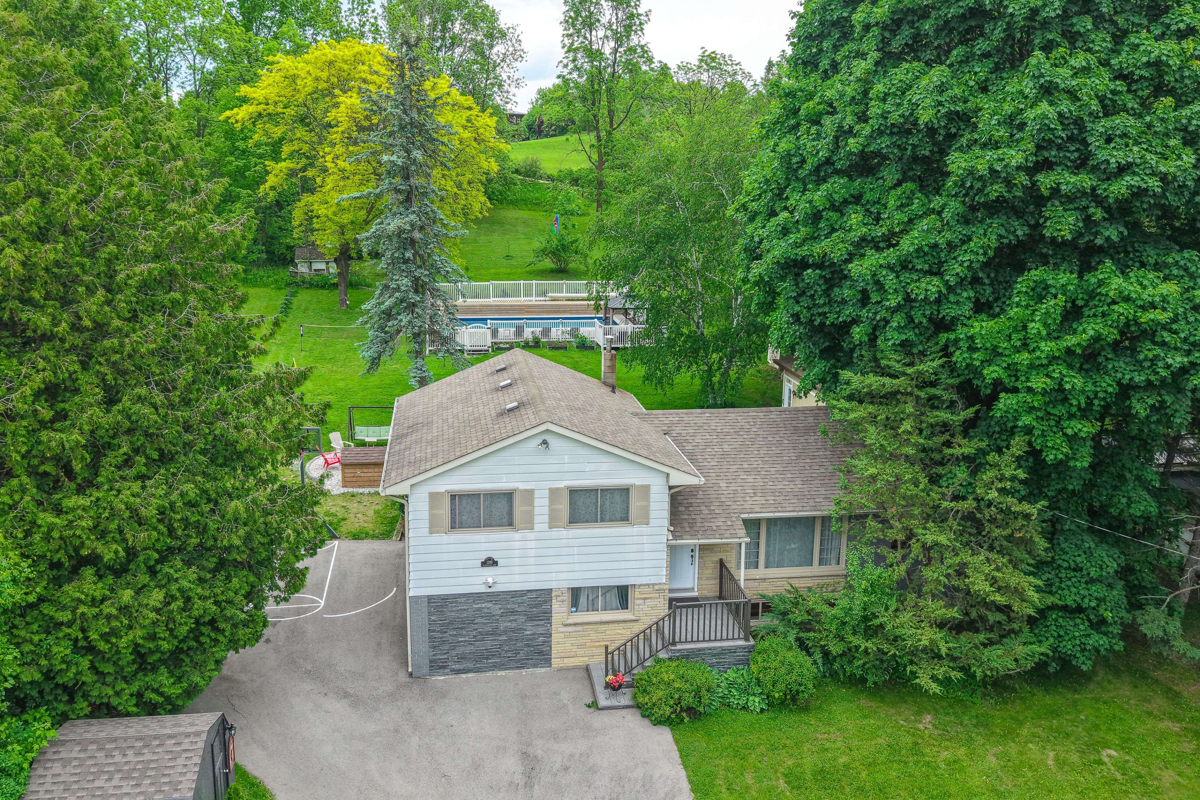 East Gwillimbury, ON L0G 1R0,1288 Queensville Side Road