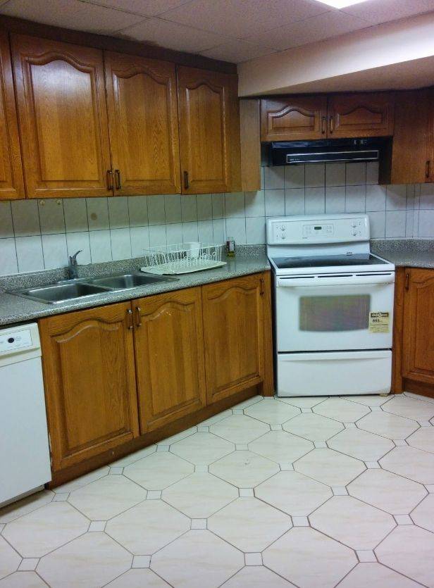 Mississauga, ON L5R 1N5,324 Winfield TER #Basement