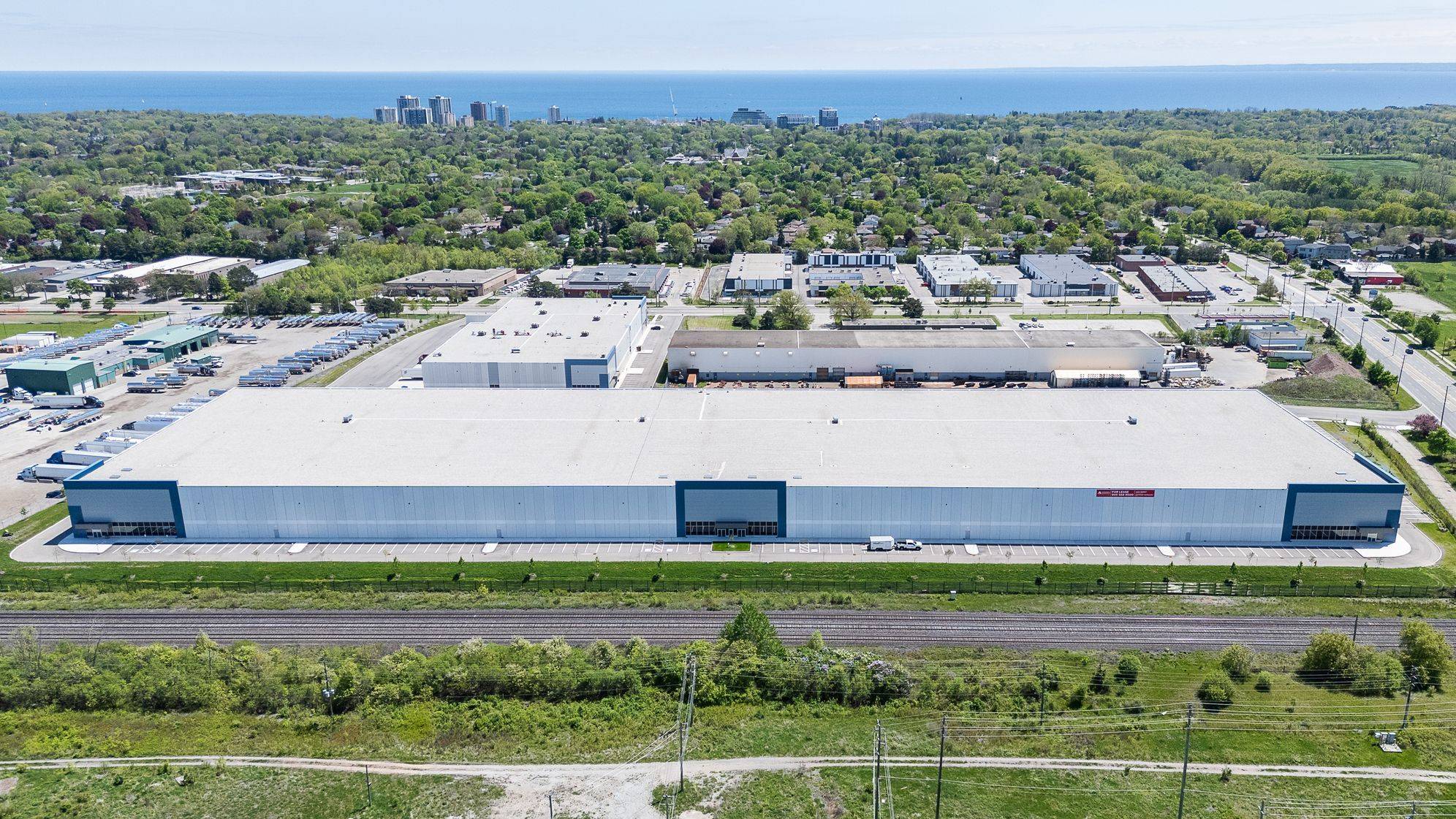 Oakville, ON L6L 6S2,625 Bronte RD