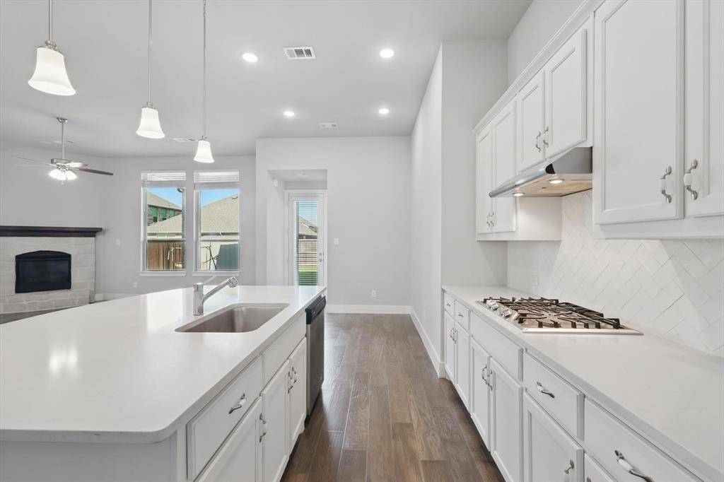 Aubrey, TX 76227,2805 Upland Trail Lane