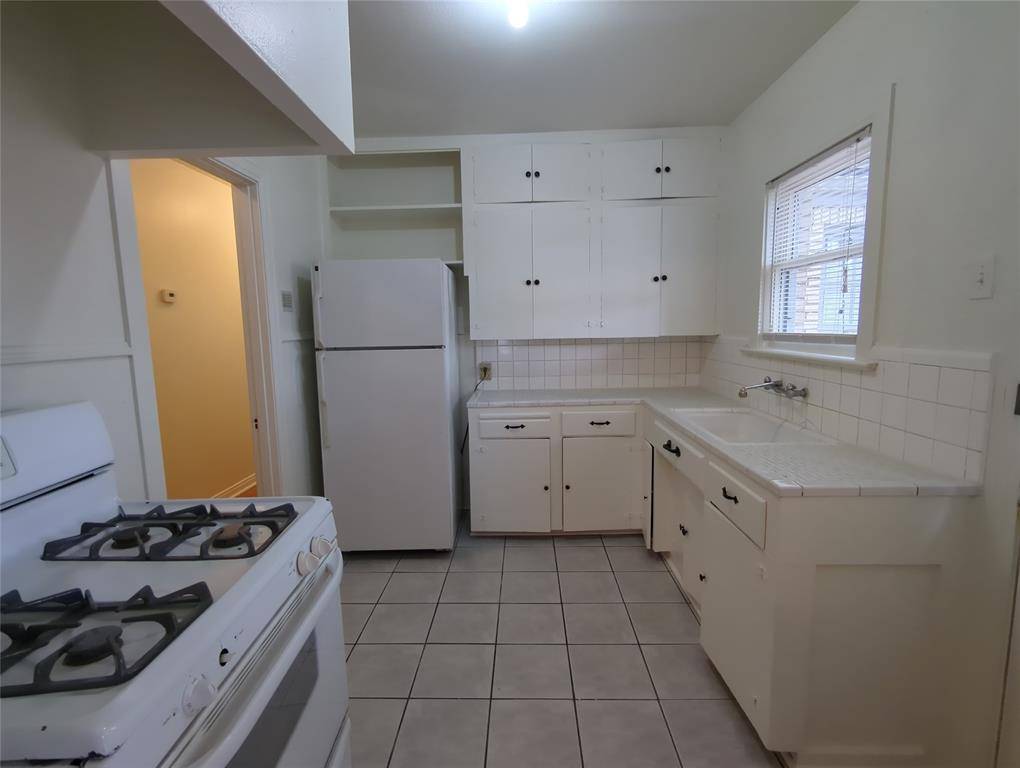 Dallas, TX 75206,5457 Longview Street