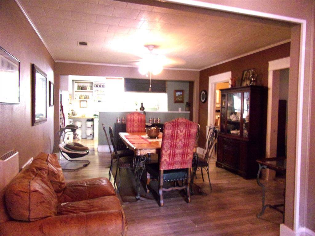 San Saba, TX 76877,325 CR 100