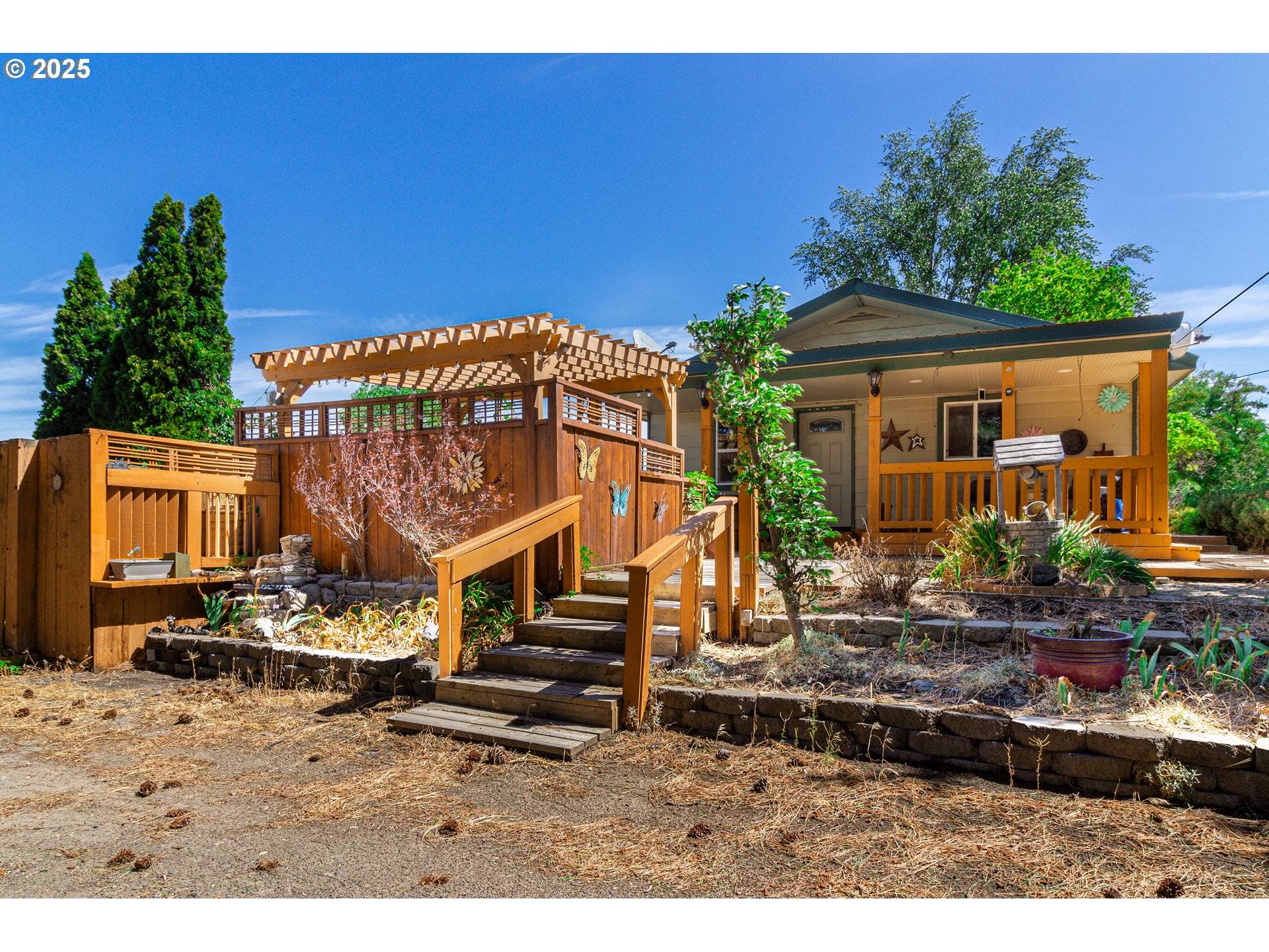 Hermiston, OR 97838,78613 POWERLINE RD