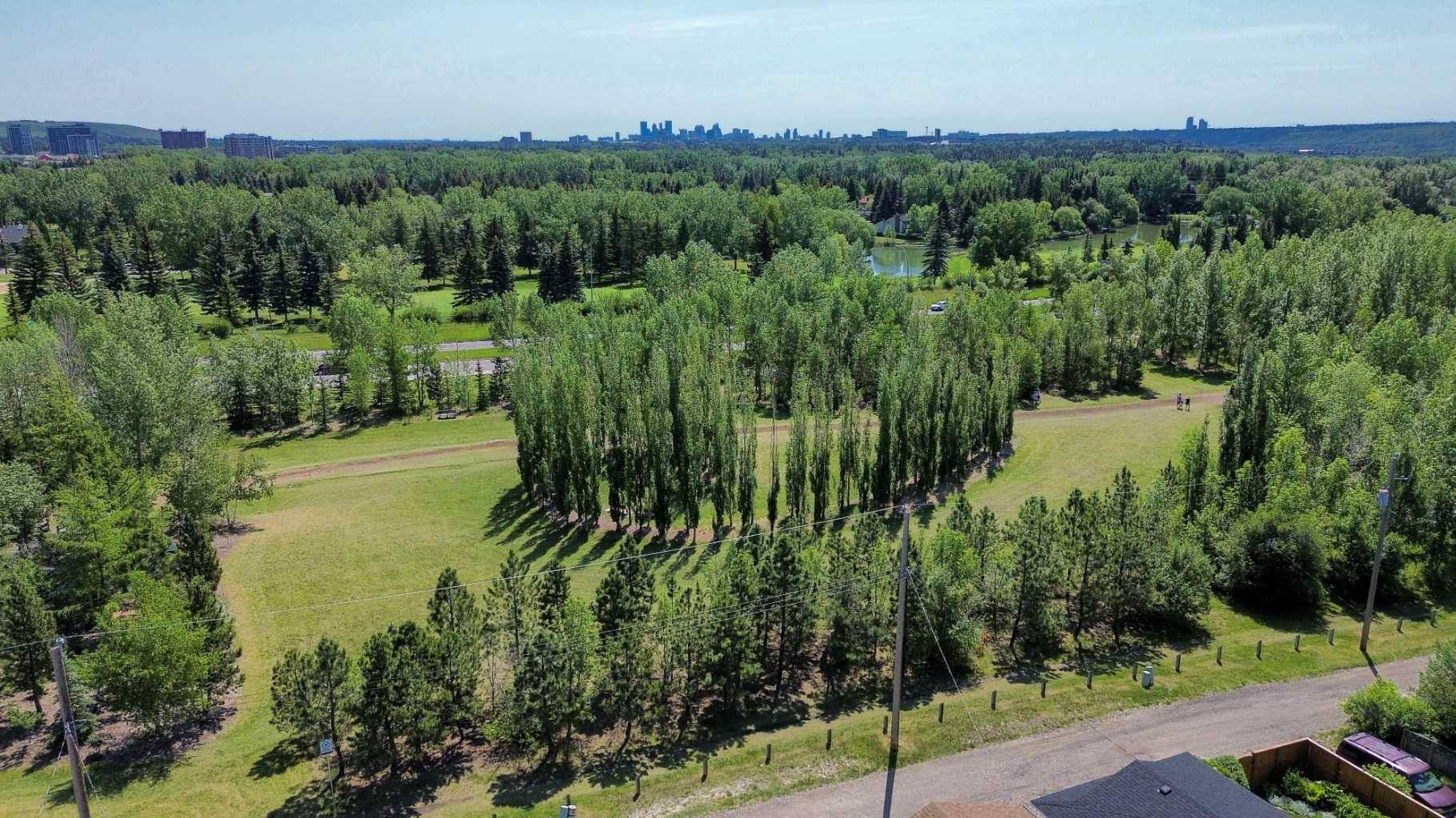 Calgary, AB T3B 3E5,6267 Silver Springs HL NW