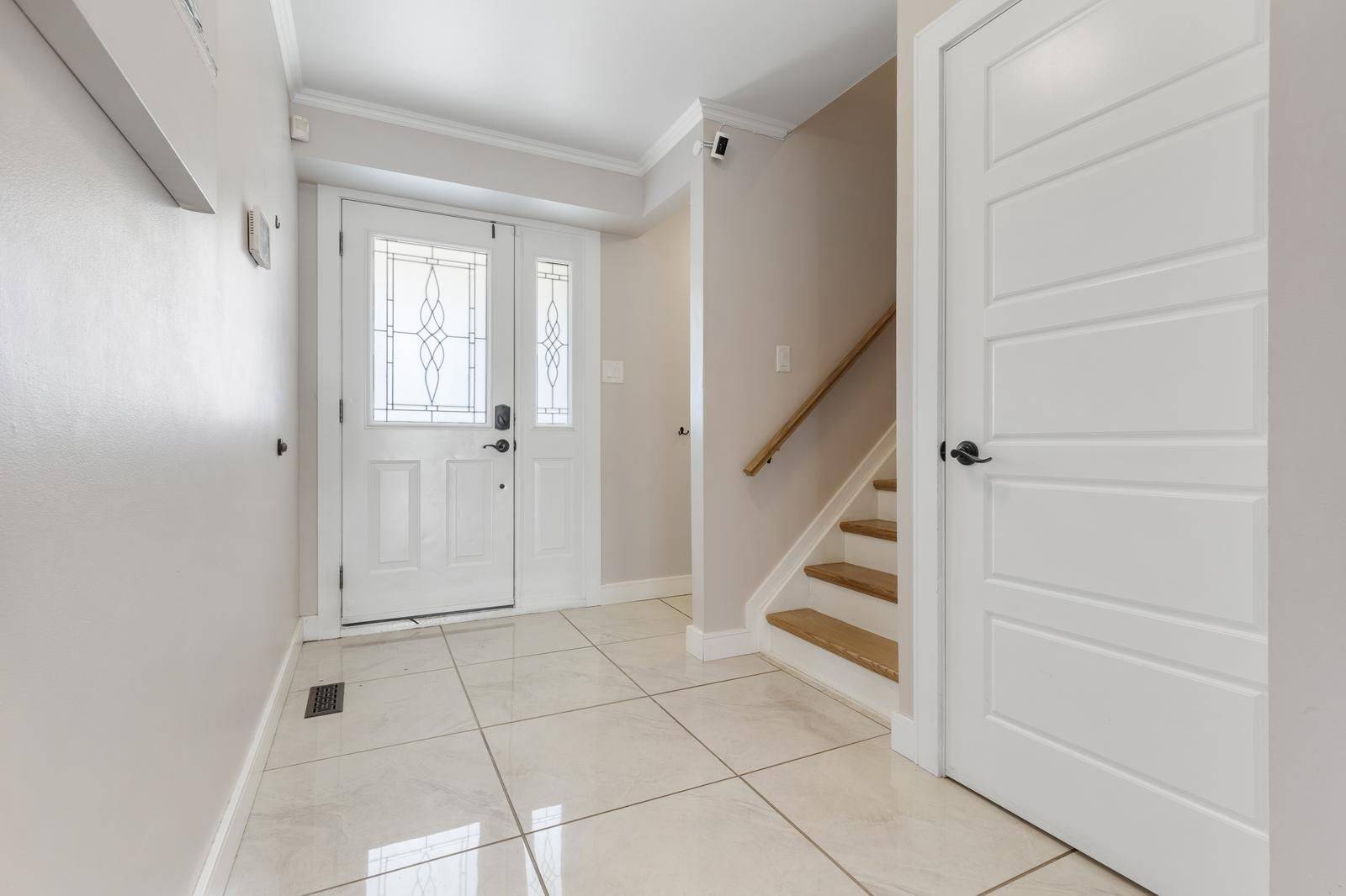 Mississauga, ON L5L 2C4,4115 Barbican DR