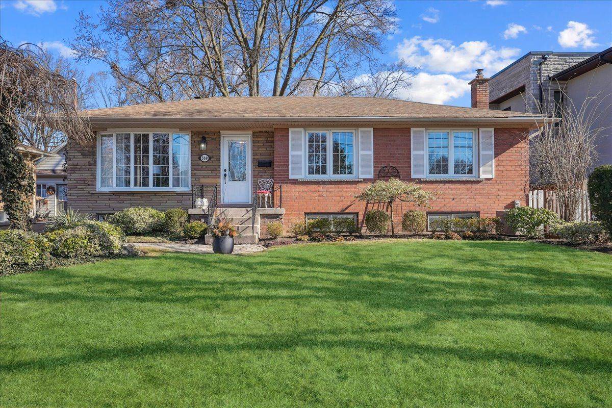 Oakville, ON L6L 4T6,569 Lees LN