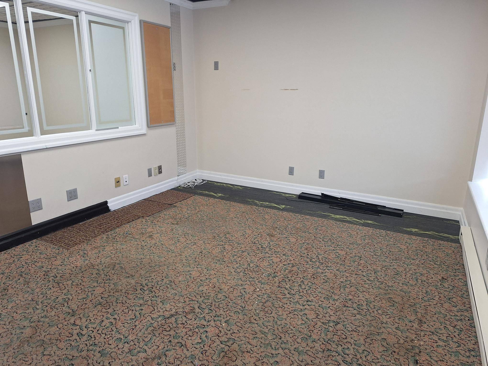 Toronto W10, ON M9W 6X9,244 Brockport DR #8